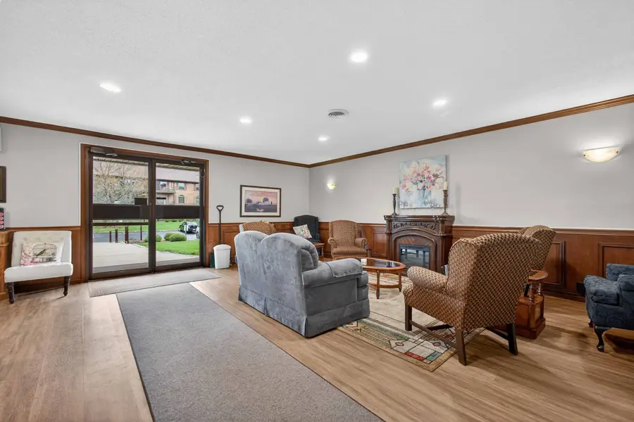 1360 Kimberly Ridge Road #209, Bettendorf, IA 52722 - #3