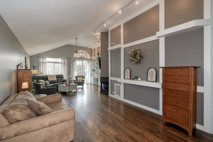 Address Withheld By Seller, Warrenville, IL 60555 - #2