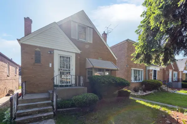 10535 S Peoria Street, Chicago, IL 60643