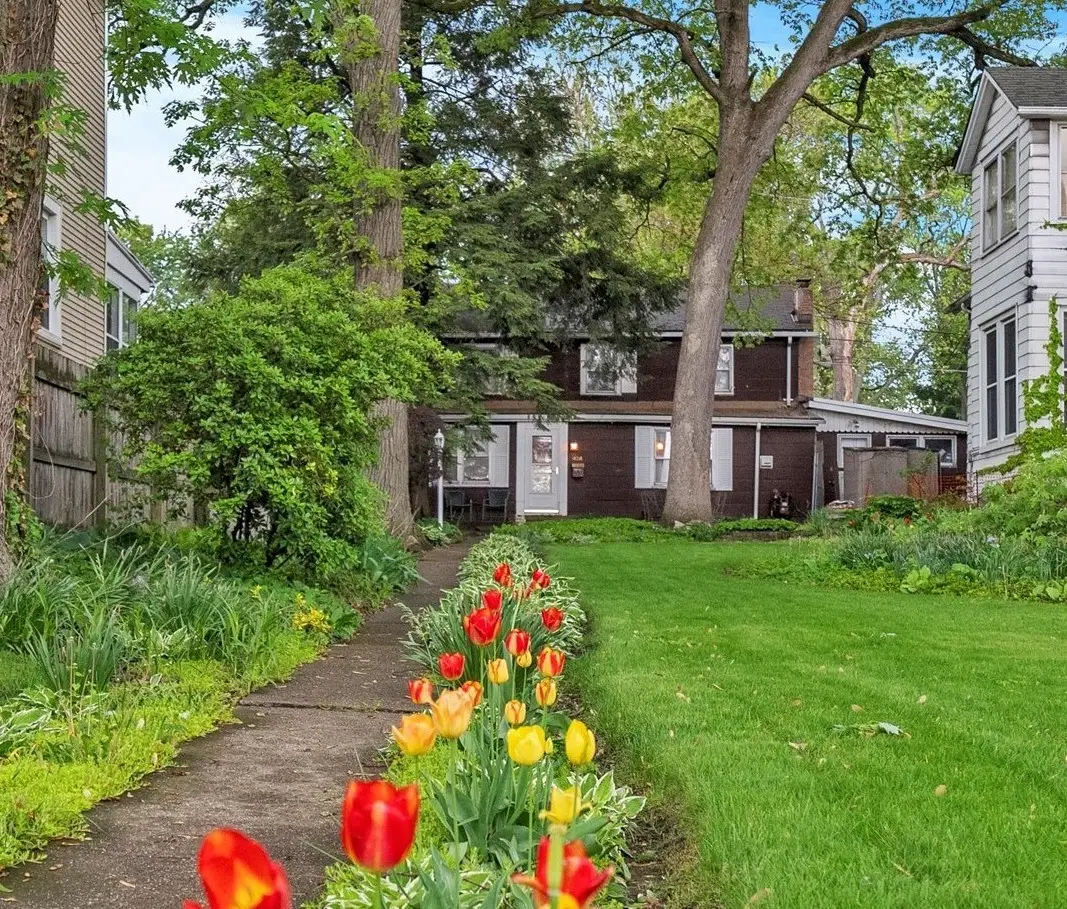 10218 S Prospect Avenue, Chicago, IL 60643 - #1