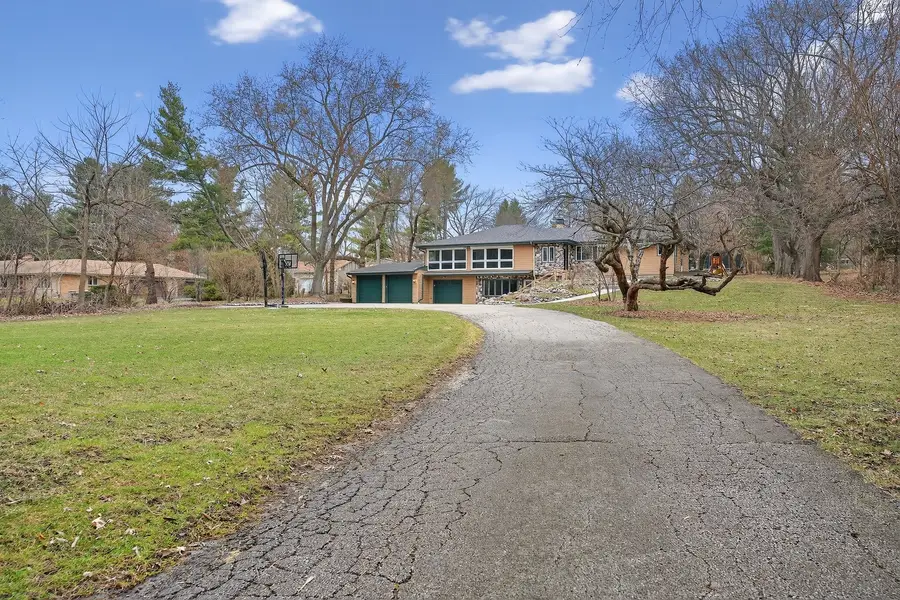 38W042 Silver Glen Road, Saint Charles, IL 60175 - #3