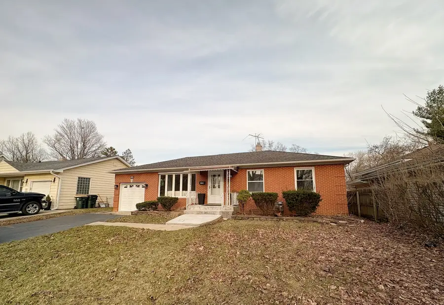 215 S Forest Avenue, Palatine, IL 60074 - #2