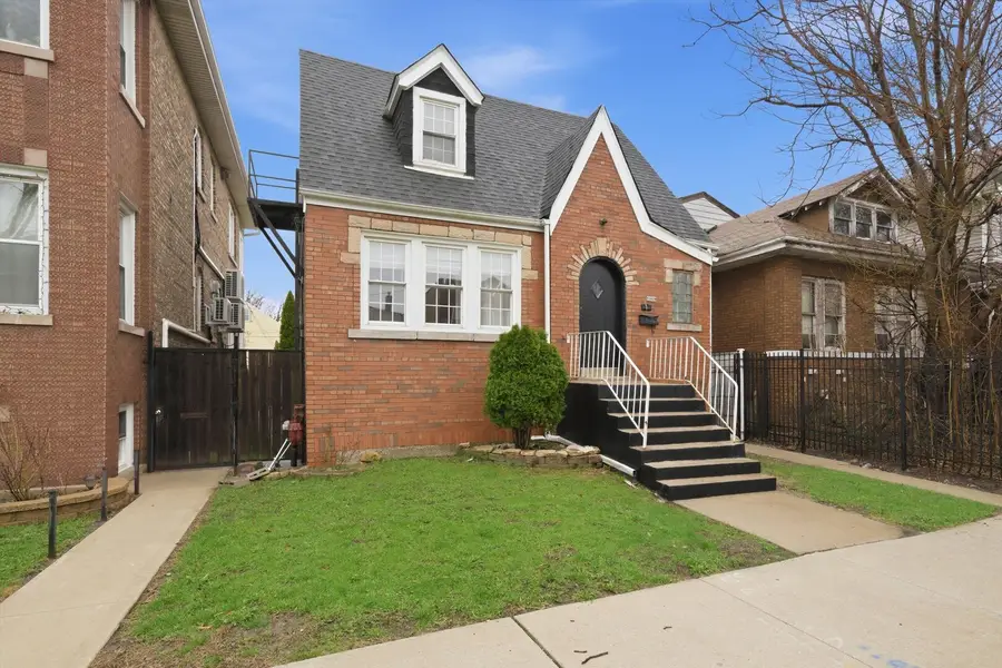 Address Withheld By Seller, Chicago, IL 60632 - #2