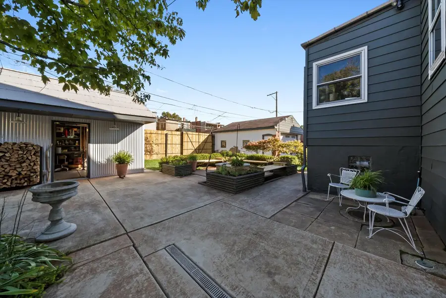 1529 N Harding Avenue, Chicago, IL 60651 - #3