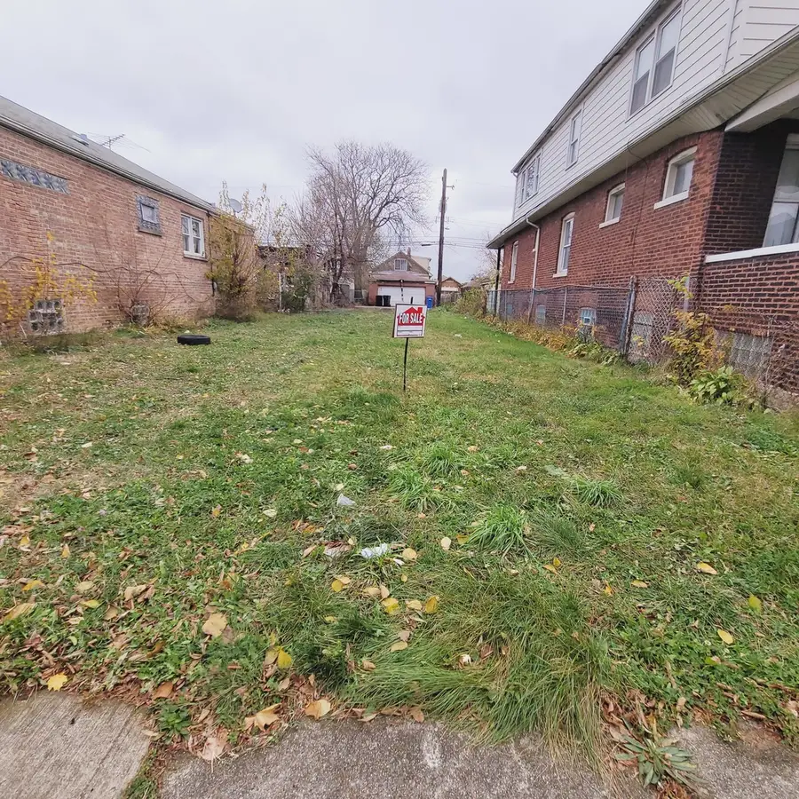 8029 S Loomis Boulevard, Chicago, IL 60620 - #3