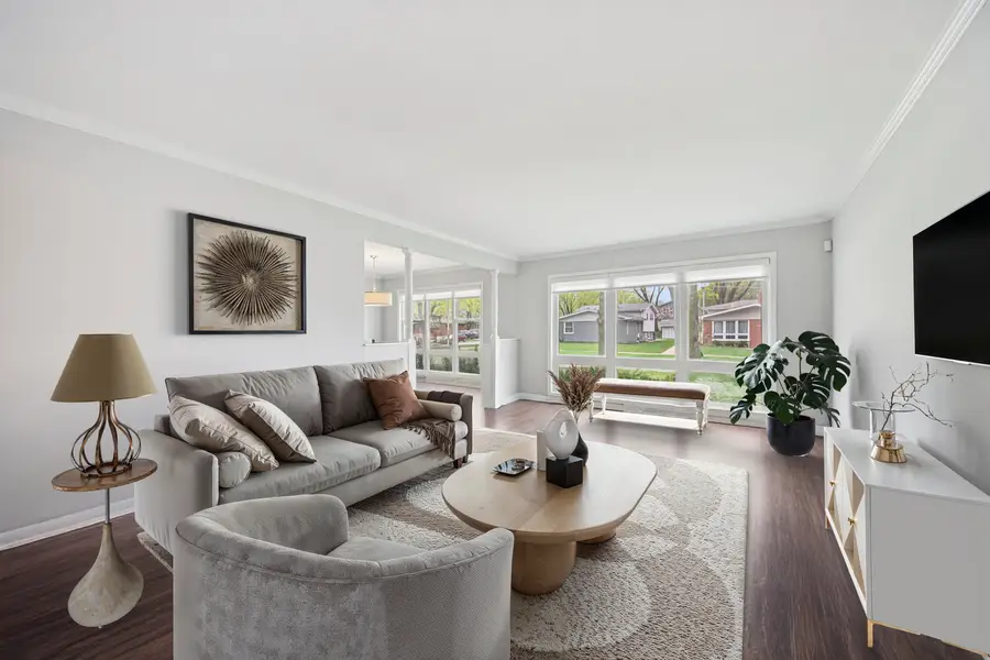 1407 N Highland Avenue, Arlington Heights, IL 60004 - #2