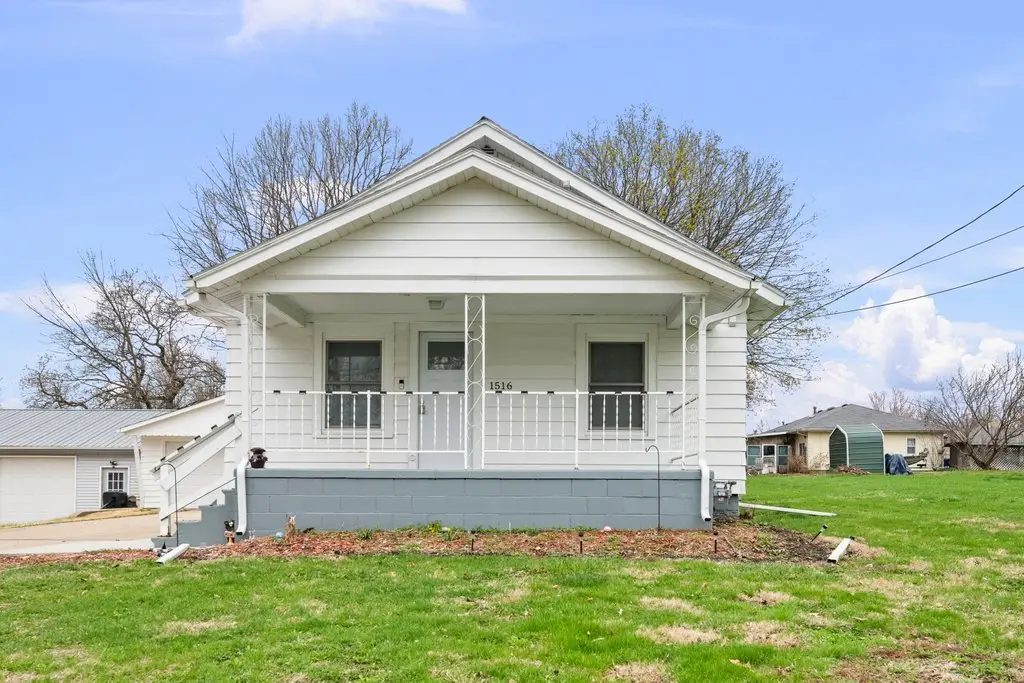 1516 Lake Street, Kewanee, IL 61443 - #1