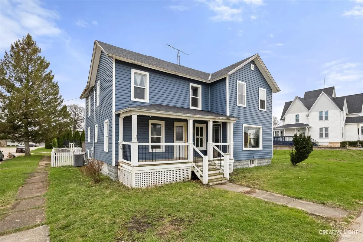 107 E Comanche Avenue, Shabbona, IL 60550 - #1