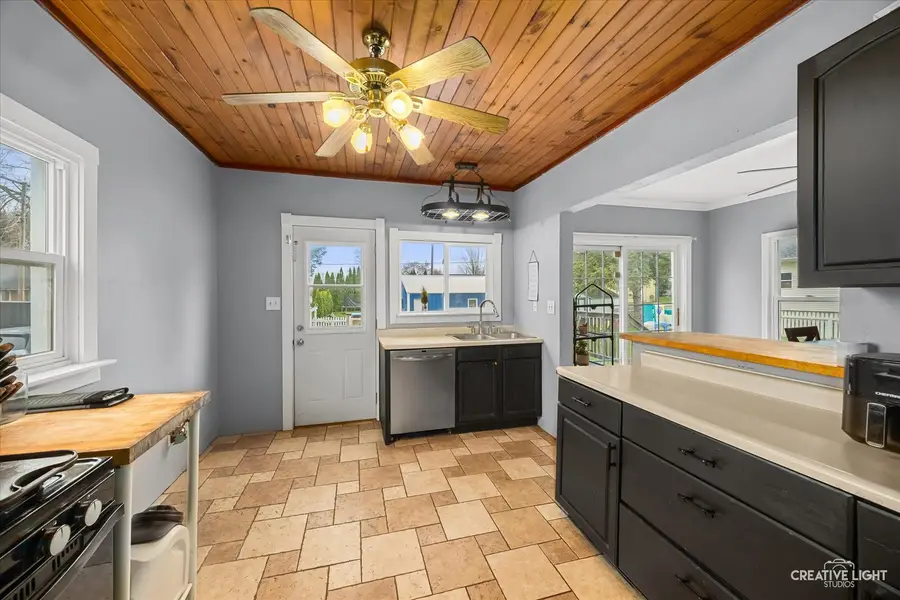 107 E Comanche Avenue, Shabbona, IL 60550 - #2