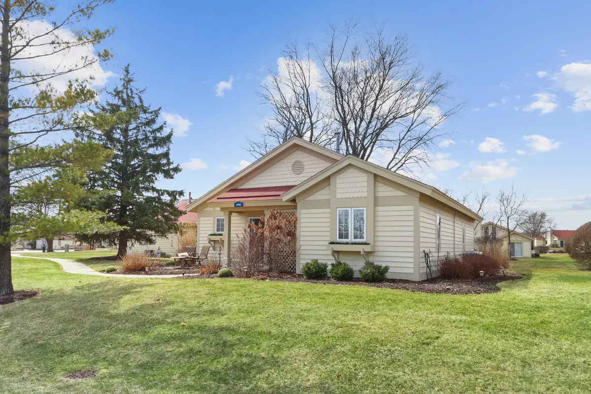 1755 Cottage Drive #7-16, Lake Geneva, WI 53147 - #1
