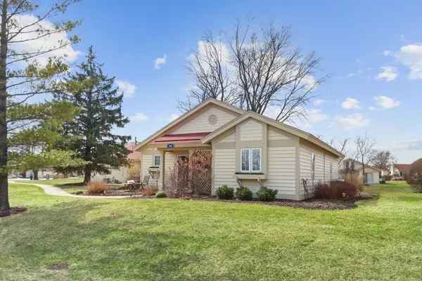1755 Cottage Drive #7-16, Lake Geneva, WI 53147