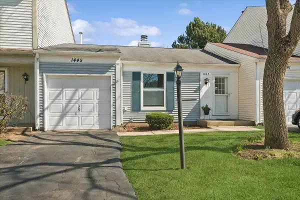 1445 Tanglewood Avenue, Palatine, IL 60067