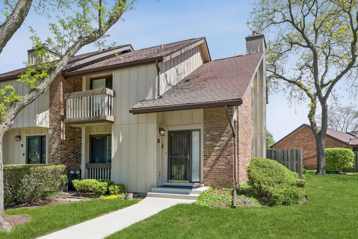 32 Kyle Court #32, Willowbrook, IL 60527 - #1