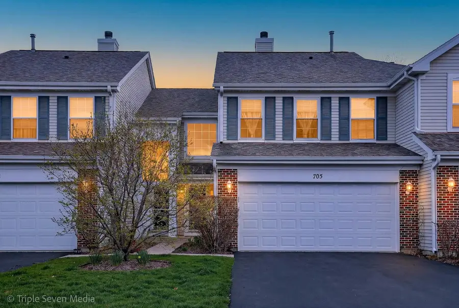 705 Timothy Court, East Dundee, IL 60118 - #2