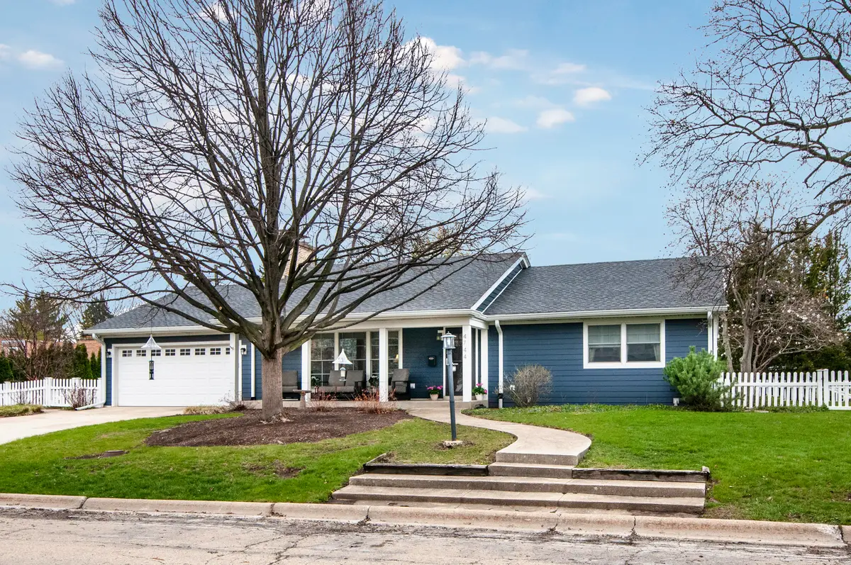 4744 Franklin Avenue, Western Springs, IL 60558 - #1