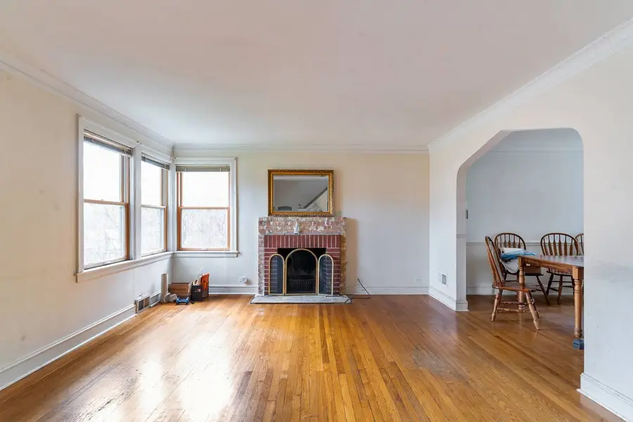 Address Withheld By Seller, Chicago, IL 60645 - #2