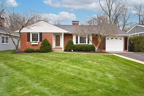 754 N Kenilworth Avenue, Glen Ellyn, IL 60137