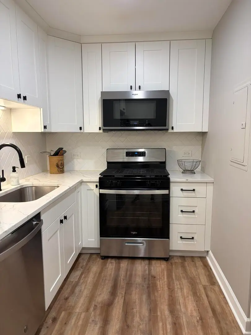 9355 Irving Park Road #402, Schiller Park, IL 60176 - #3