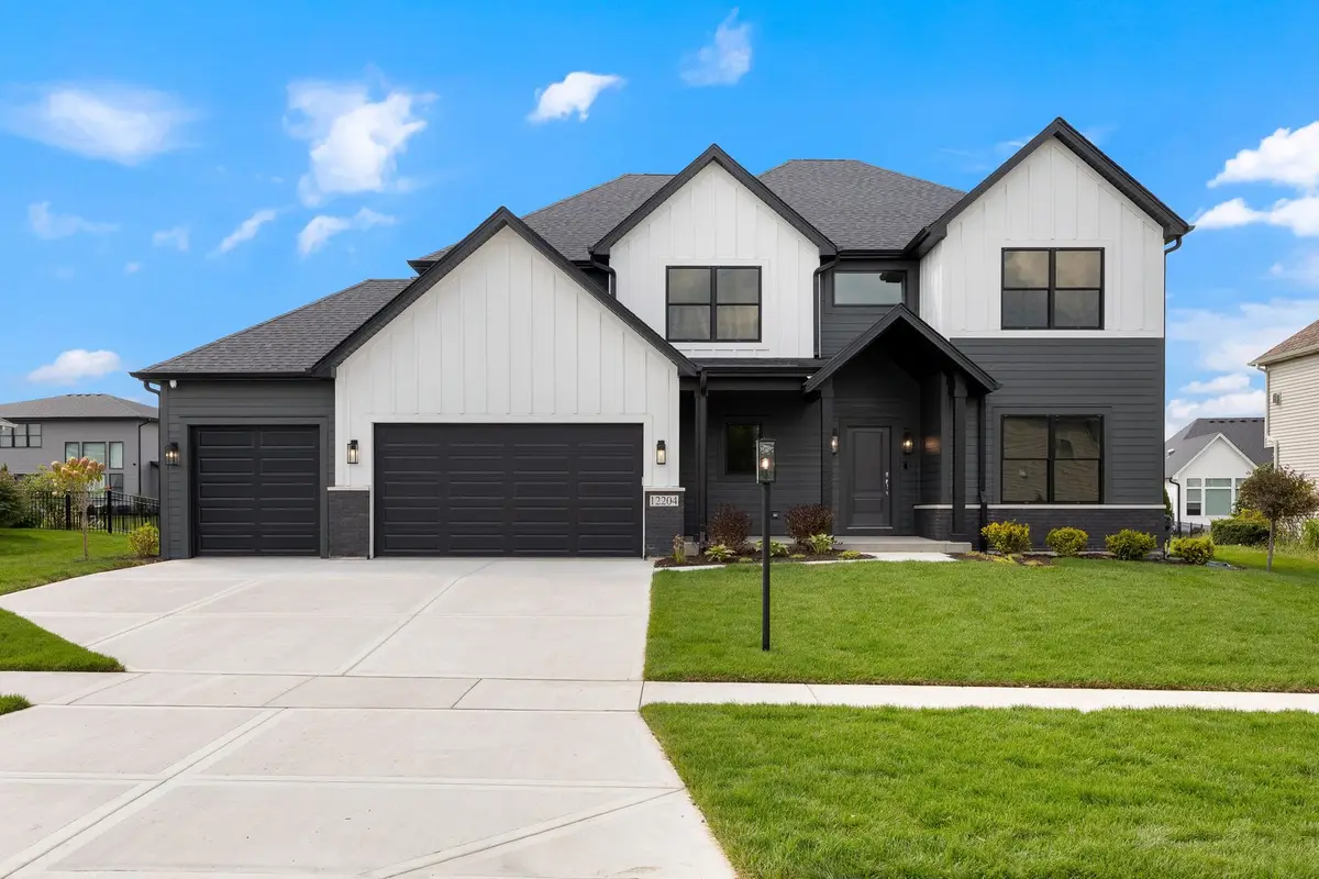 1033 Emerald Drive, Naperville, IL 60540 - #1