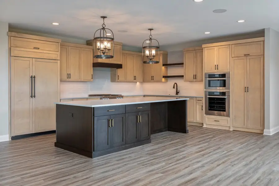 1033 Emerald Drive, Naperville, IL 60540 - #3