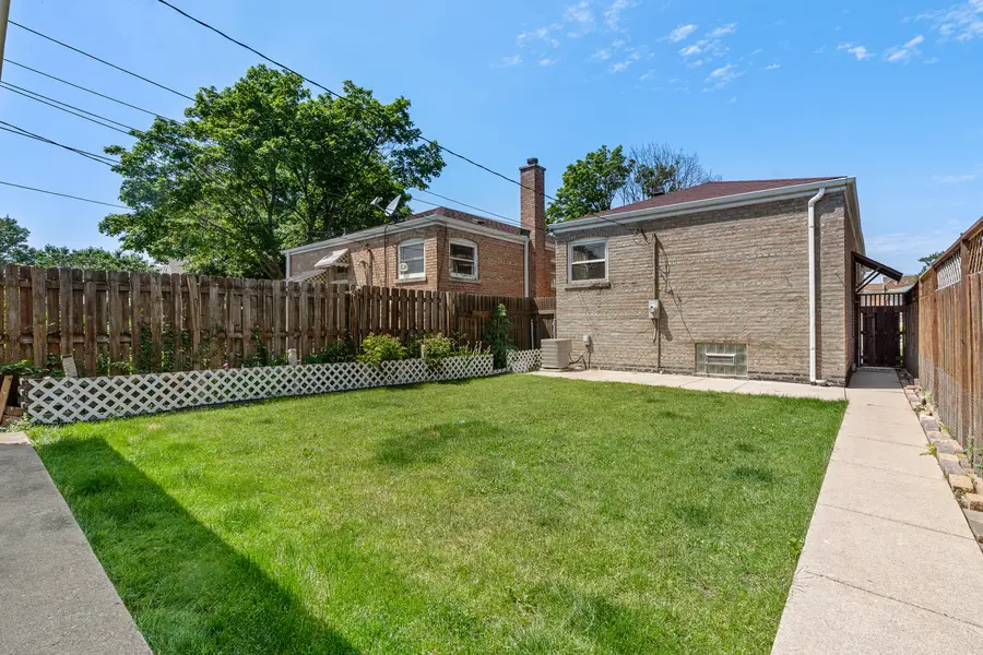 3855 W 58th Place, Chicago, IL 60629 - #3