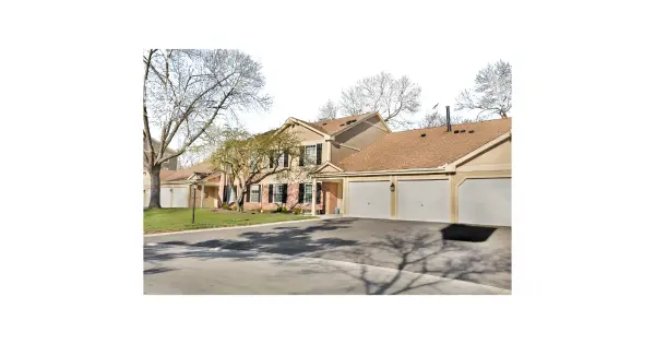 136 Wolcott Court #N1, Schaumburg, IL 60193