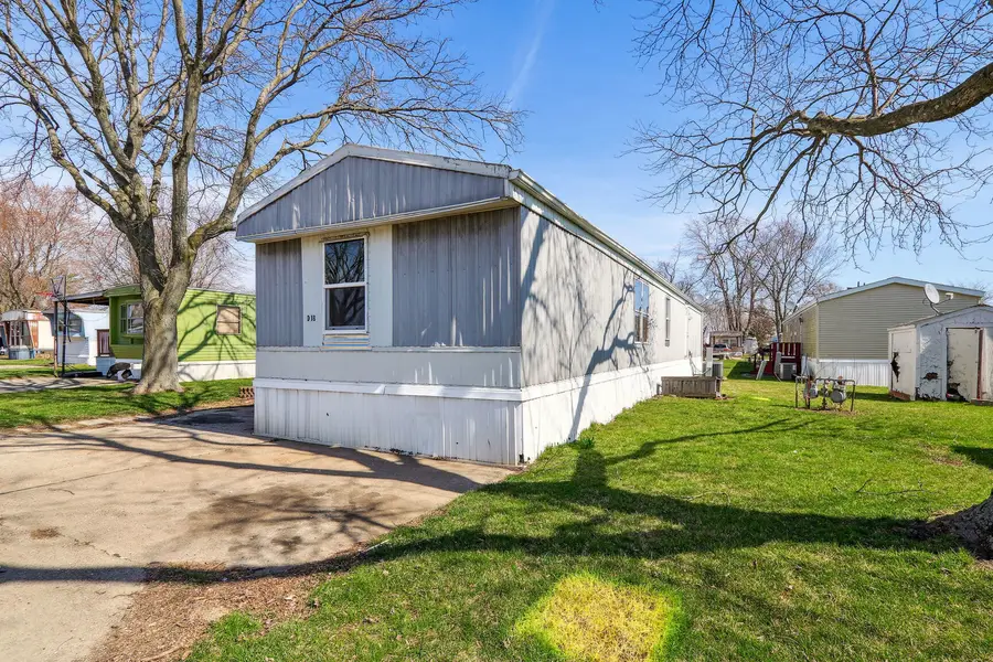 4809 W Windsor Road #D18, Champaign, IL 61822 - #3