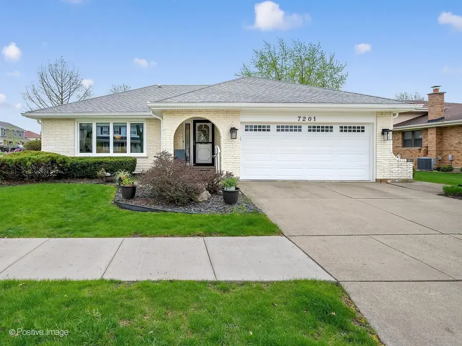 7201 Powell Street, Downers Grove, IL 60516 - #2