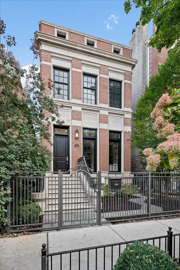 2633 N Dayton Street, Chicago, IL 60614