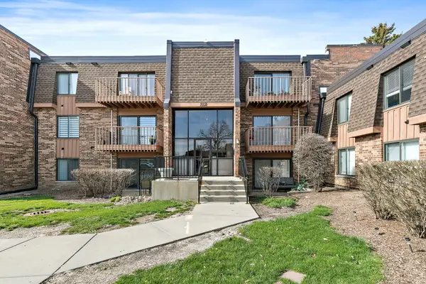 112 Mullingar Court #1A, Schaumburg, IL 60193