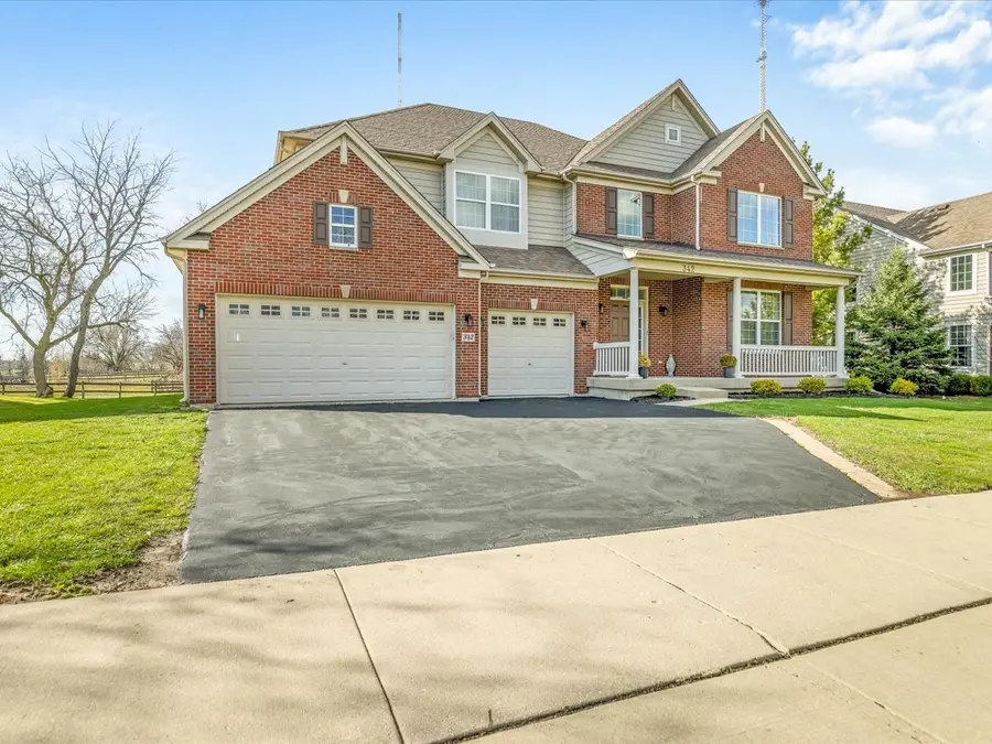 342 Comstock Drive, Elgin, IL 60124 - #2