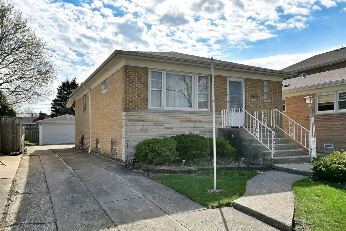 4831 N Oak Park Avenue, Chicago, IL 60656 - #1