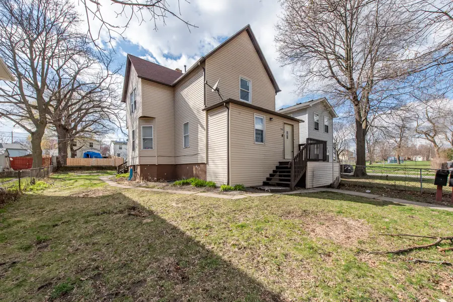 644 Lenox Avenue, Waukegan, IL 60085 - #3