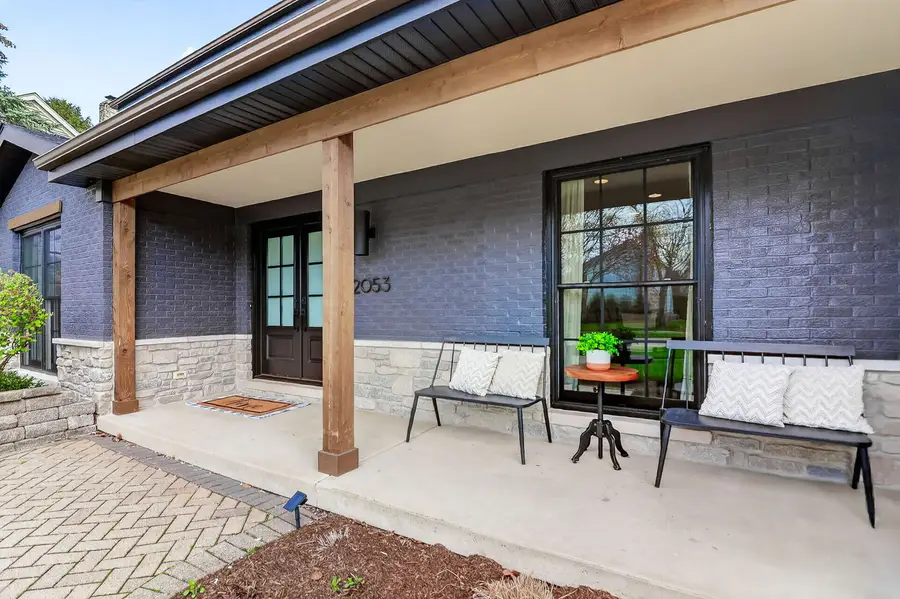 2053 Somerset Lane, Wheaton, IL 60189 - #2