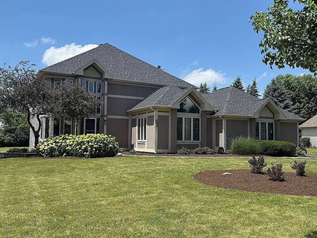 6N274 W Ridgewood Lane, Saint Charles, IL 60175 - #1