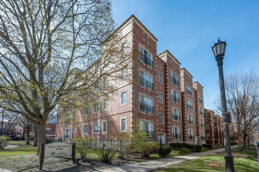 602 Hinman Avenue #2S, Evanston, IL 60202 - #2