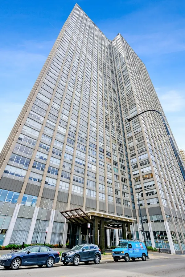 Address Withheld By Seller, Chicago, IL 60613