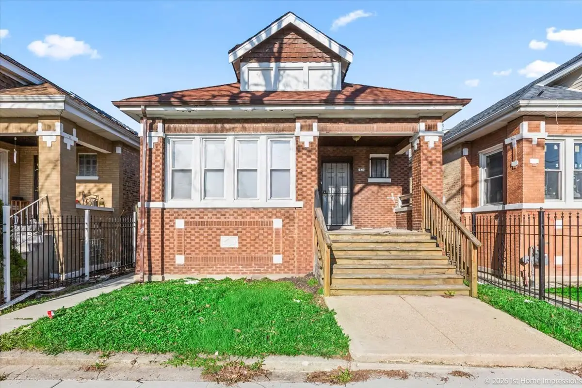 6318 S Fairfield Avenue, Chicago, IL 60629 - #1
