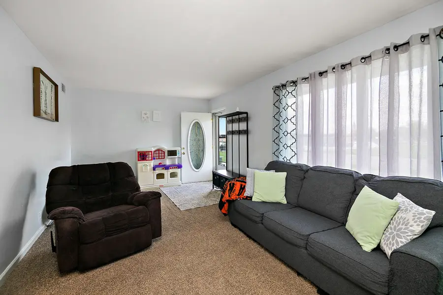 325 N Elm Street, Herscher, IL 60941 - #3