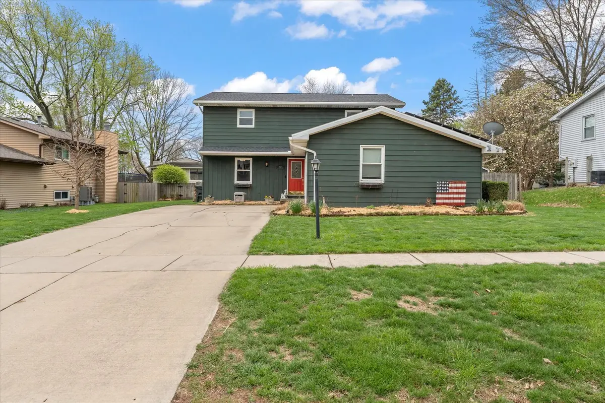 37 Ashley Lane, Champaign, IL 61820 - #1