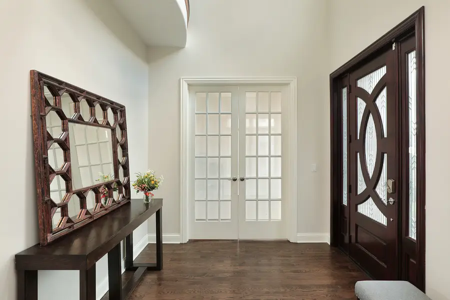 2026 Maple Avenue, Northbrook, IL 60062 - #2