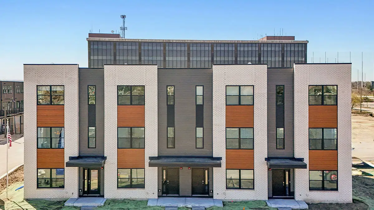 2221 Waters Edge Drive, Schaumburg, IL 60196 - #1