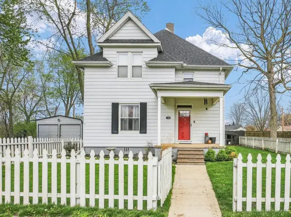 719 E Allen Street, Farmer City, IL 61842