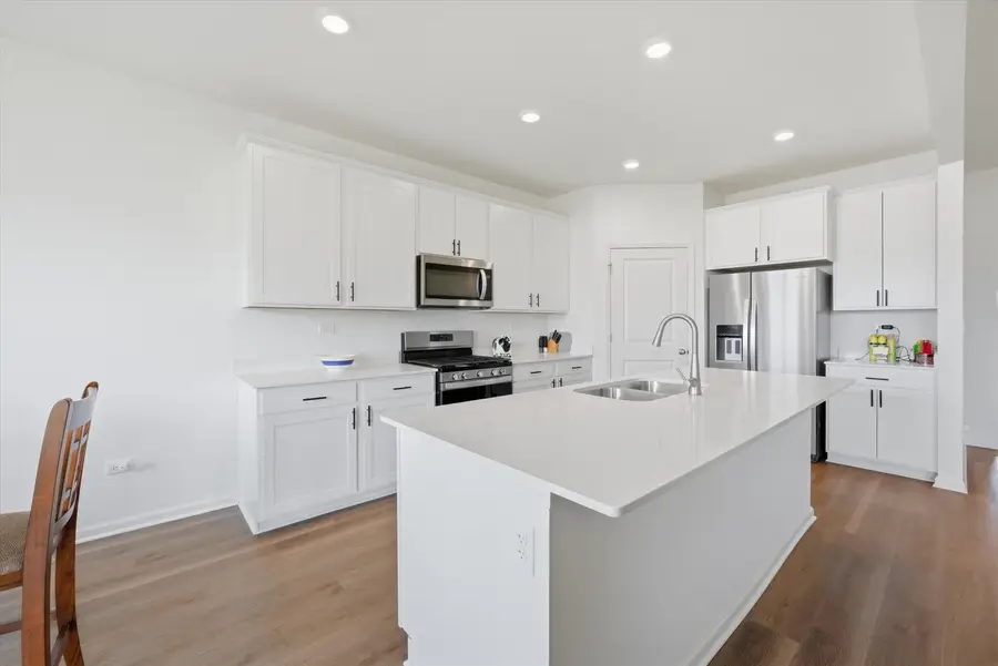 6208 Longford Lane, Tinley Park, IL 60477 - #3