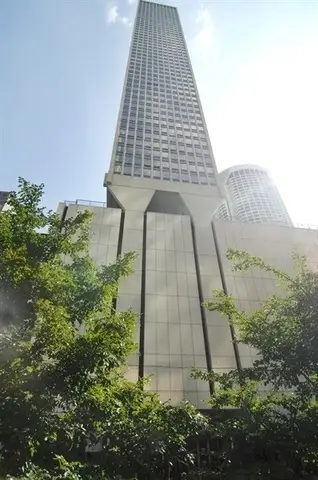 111 E Chestnut Street #6A-2, Chicago, IL 60611 - #1