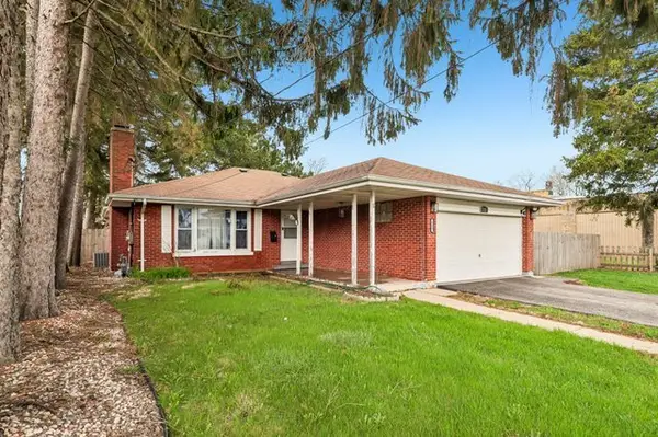 905 S Martin Luther King Jr Avenue, Waukegan, IL 60085