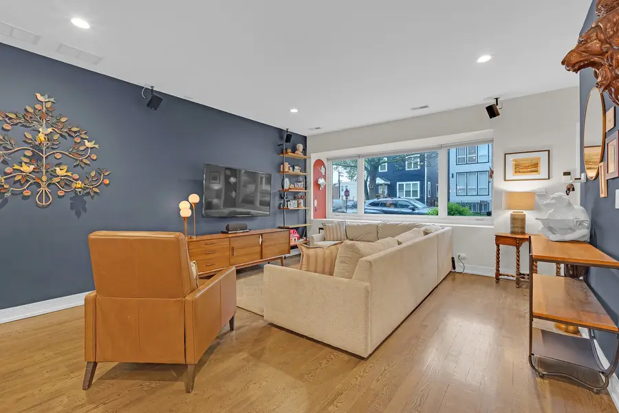 3573 W Wabansia Avenue, Chicago, IL 60647 - #2