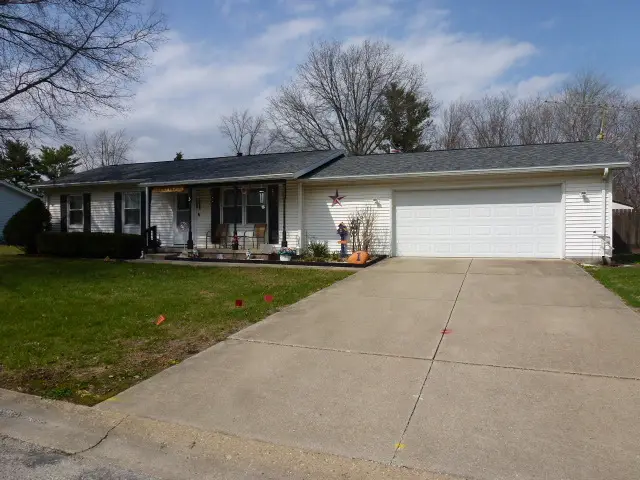 3 Deerefield Court, Clinton, IL 61727 - #1