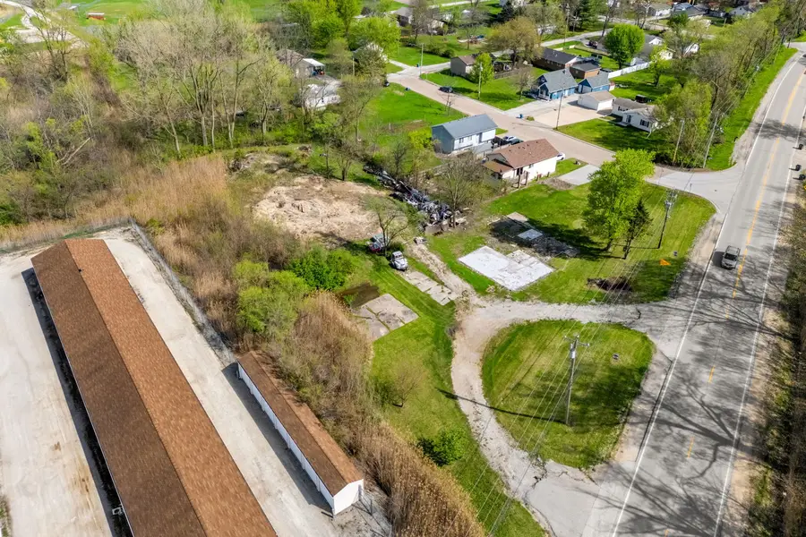 201 N 2nd Avenue, Carbon Cliff, IL 61239 - #2