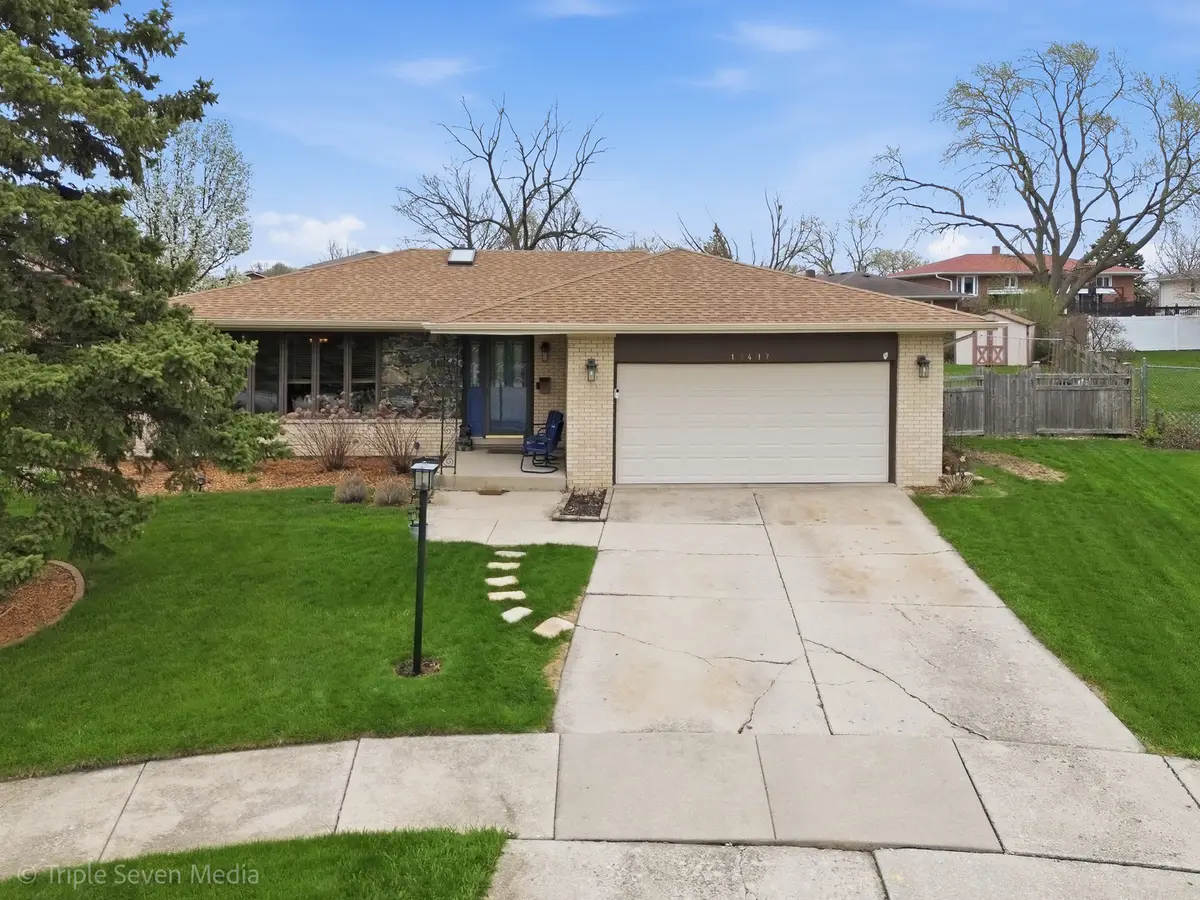 15417 Maple Court, Oak Forest, IL 60452 - #1
